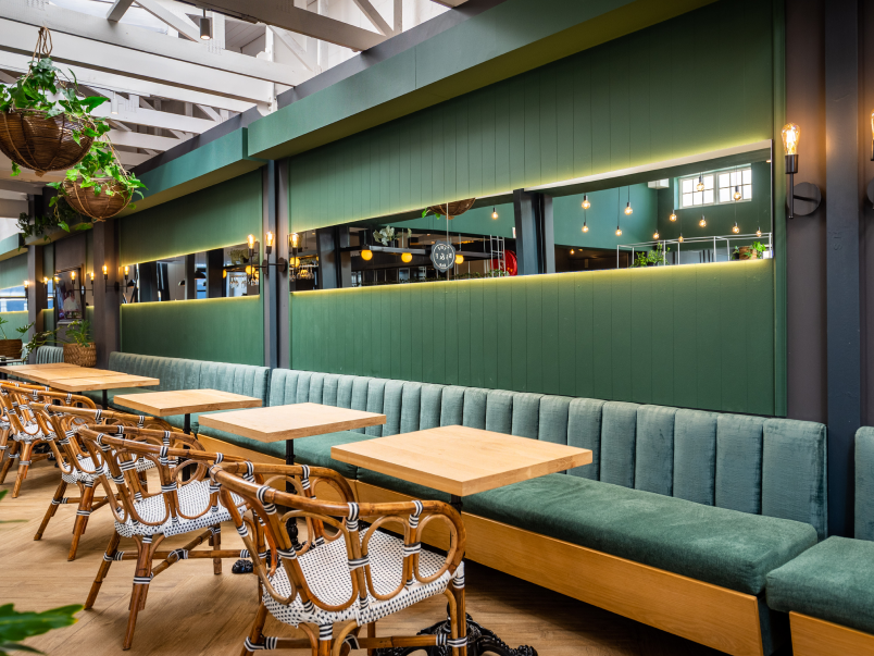 Aesthetic Old Bank Hotel (28)