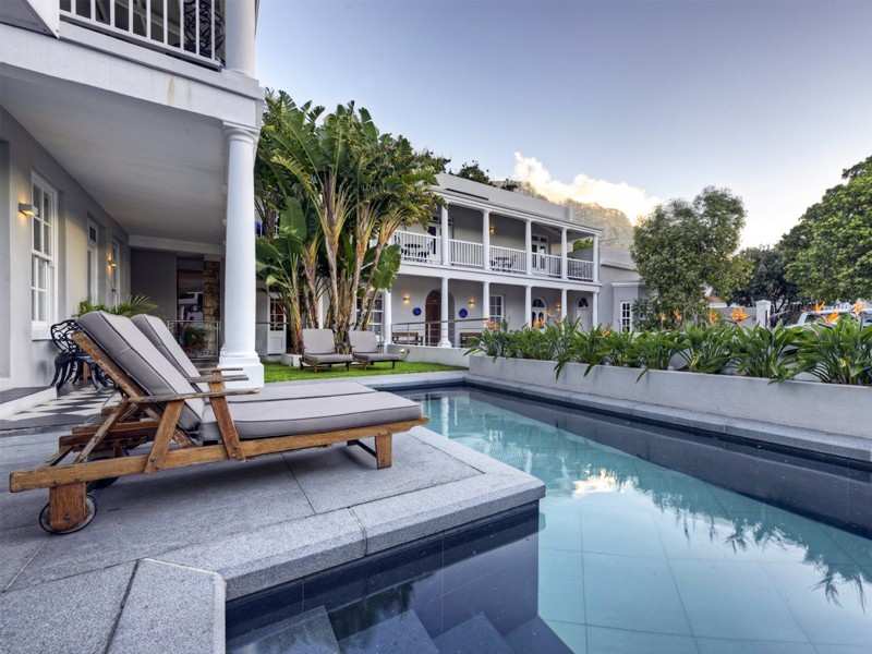 Cape Town Sea Point Accommodation The Three Pool 2 M