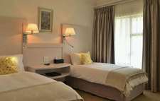 Val Du Charron  Four Star Twin Room  Wellington Accommodation