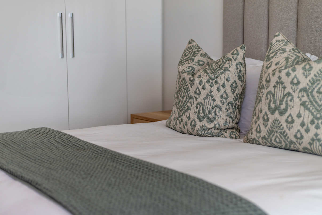 Apartment 305   Plett Quarter Hotel   Lion Roars Hotels & Lodges  (45)