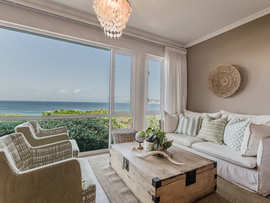 The Robberg Beach Lodge Lounge Area